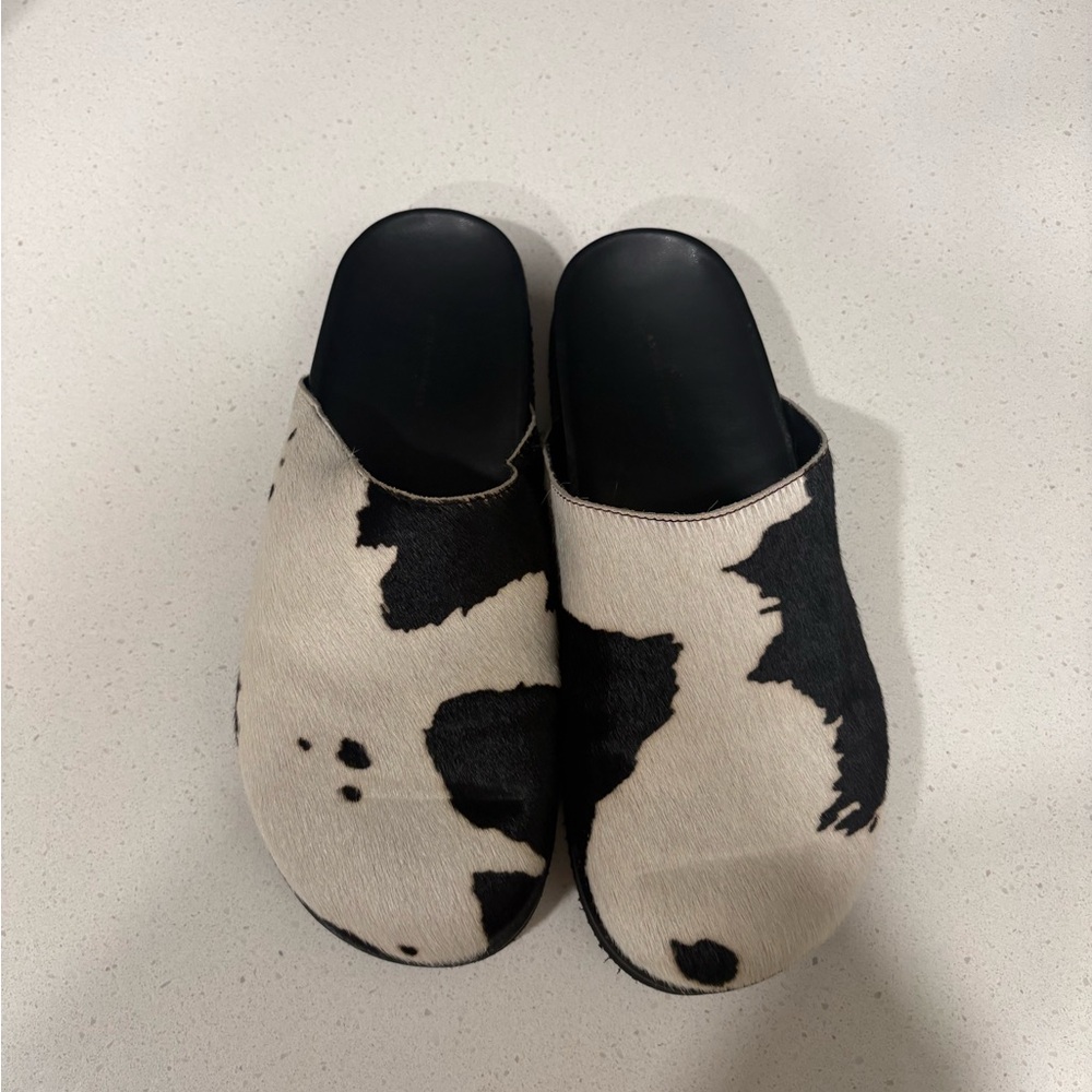 Anthropologie Black and Cream Cowhide Slip-On Mules